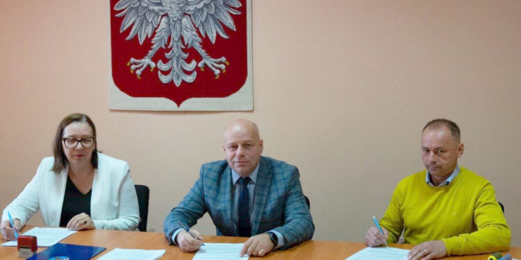 Cholewiana Góra: Budowa chodnika w Cholewianej Górze rozpoczęta