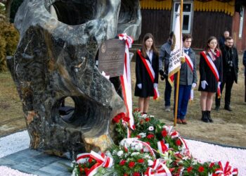 Padew Narodowa: Wyposażamy muzeum Łukasiewicza