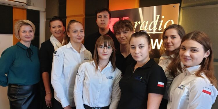 Tarnobrzeg. Młodzież z „Prymasówki” na praktykach w hiszpańskiej Maladze.