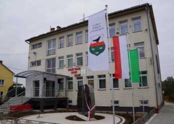 Padew Narodowa:  Wygaszanie oświetlenia w  gminach powiatu mieleckiego