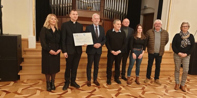 Tarnobrzeg. Solidarność europejska wspiera Polaków na Ukrainie.