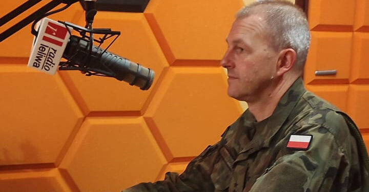 Szef Wojskowego Centrum Rekrutacji w Nisku, Dariusz Brzeżawski.