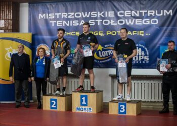 Tarnobrzeg: Świąteczny Turniej Tenisa Stołowego