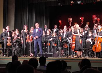 Mielec: Z szampanem przez świat…