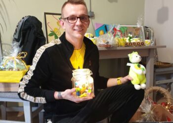 Tarnobrzeski TikToker wspiera podopiecznych domu dziecka.