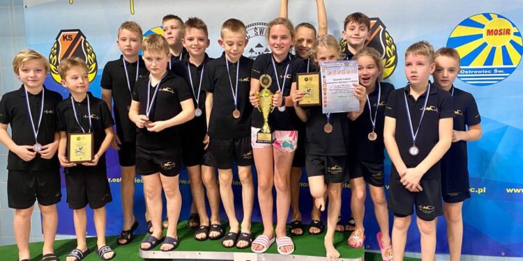 Połaniec: Sukces TS Połaniec w finale Małej Świętokrzyskiej Ligi Pływackiej