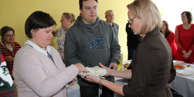 Kleczanów: Spotkanie opłatkowe w Środowiskowym Domu Samopomocy.
