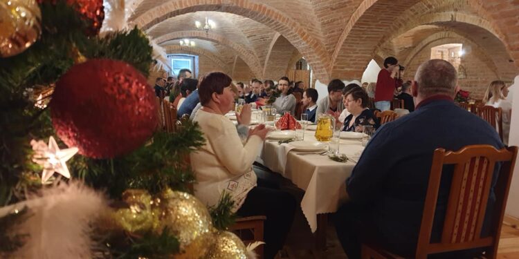 Tarnobrzeg. Spotkanie opłatkowe Koła Stowarzyszenia na Rzecz Osób z Niepełnosprawnością Intelektualną.