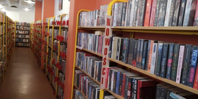 Tarnobrzeg. Kolejne nowości wydawnicze już w bibliotece