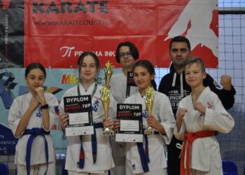 Tarnobrzeg. Pięć medali dla zawodników Tarnobrzeskiego Klubu Oyama Karate.