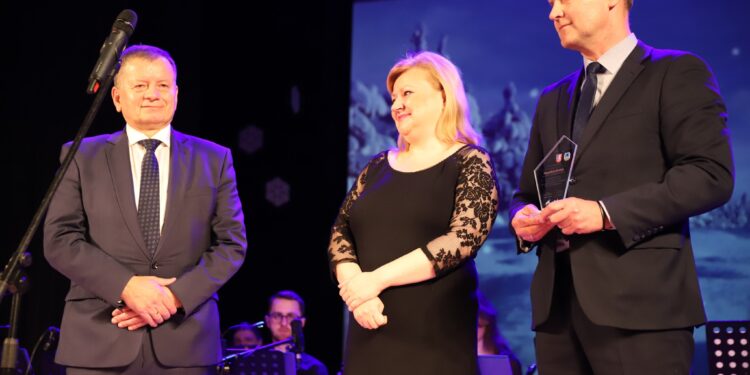 Mielec: Zawitało Betlejemskie  Światło Pokoju