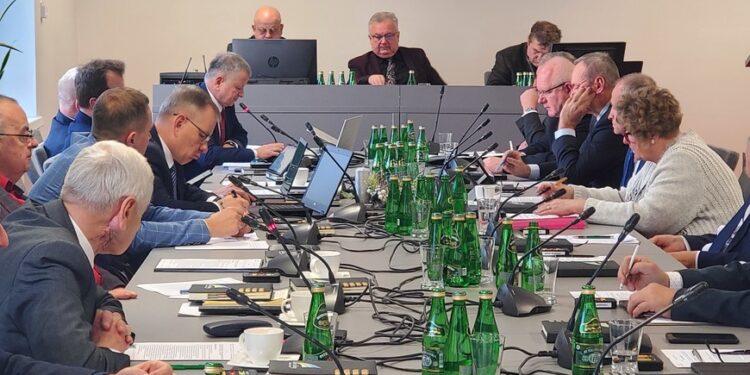 Mielec: Budżet Powiatu Mieleckiego –uchwalony