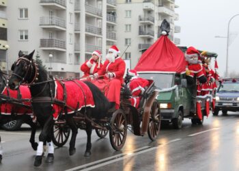 Tarnobrzeska Parada Mikołajów.