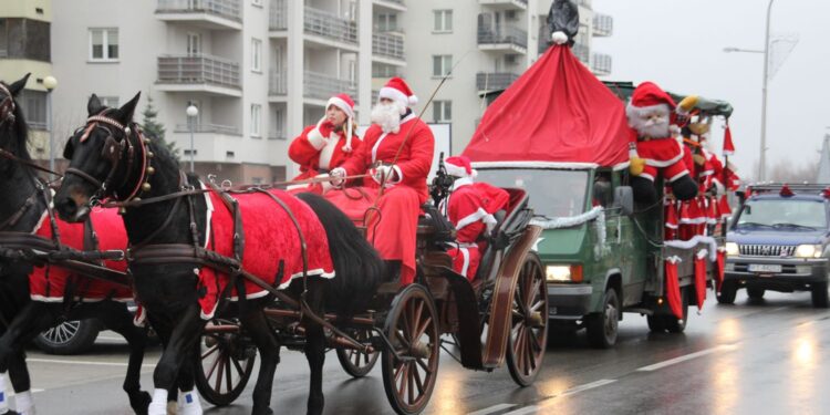 Tarnobrzeska Parada Mikołajów.