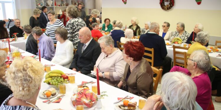 Stalowa Wola: Opłatek Maltański tym razem w Dziennym Domu Pobytu Senior