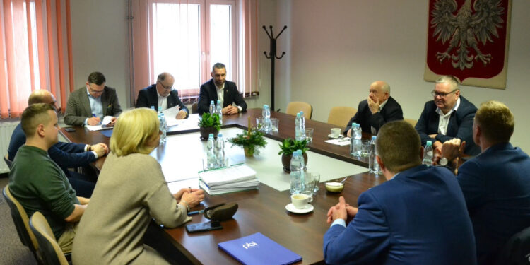 Stalowa Wola: Umowa na termomodernizację Zespołu Szkół nr 2 podpisana