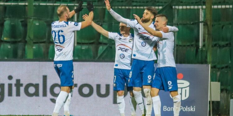 Mielec: Zawitało Betlejemskie  Światło Pokoju