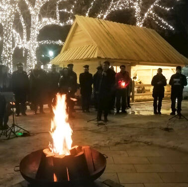 Stalowa Wola: Harcerze przekazali Betlejemskiego Światełka Pokoju