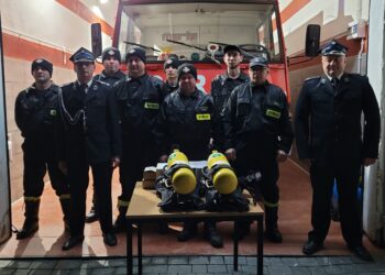Janowice: Aparaty do ochrony dróg oddechowych dla druhów OSP.