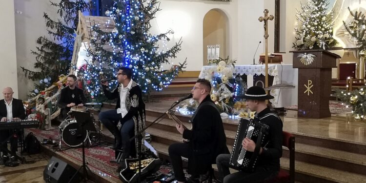 Tarnobrzeg. Kordian zagrał dla „chłopaków z Mokrzyszowa”