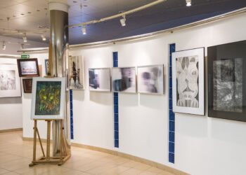 Tarnobrzeg. Jasnowidze i Porównania na wystawie w TDK