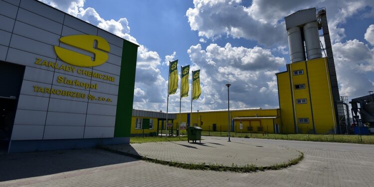 Tarnobrzeg. „Siarkopol” na plusie.