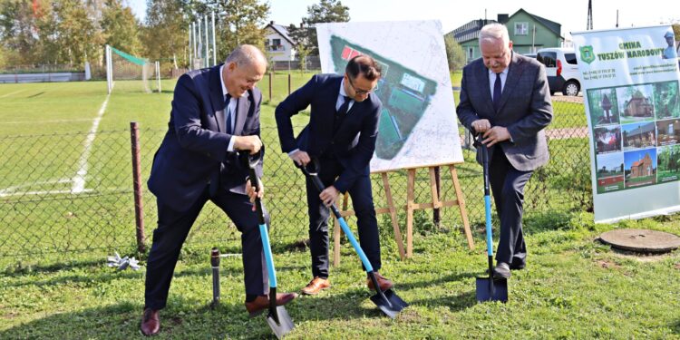 Tuszów Narodowy: Kontynuacja budowy Centrum Sportowego w Tuszowie Narodowym