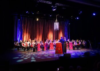 Przecław: Jest umowa na budowę Sali gimnastycznej w Kiełkowie!