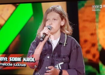 Tarnobrzeg.  Aleksander Szwarnowiecki w kolejnym etapie The Voice Kids.