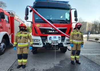 Sandomierz: Nowe samochody dla Ochotniczych Straży Pożarnych.