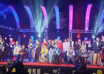 Tarnobrzeg. Piękny i wzruszający pokaz mody w WOZOWNI.