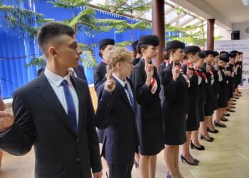 Tarnobrzeg. Ślubowanie przyszłych stewardów i stewardes