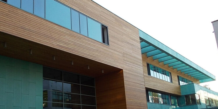 Stalowa Wola: Ruszyły pierwsze przetargi na modernizację podwórek przyblokowych