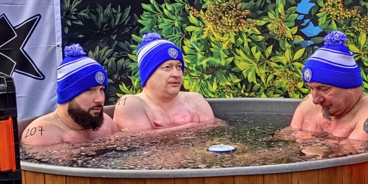 Tarnobrzeg. Tarnobrzeżanin II wicemistrzem Polski w ekstremalnym morsowaniu