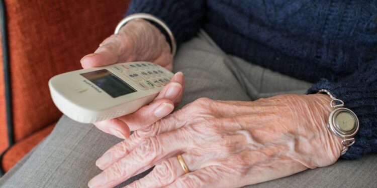 Mielec: Oszustwo metodą „na policjanta” – bądźmy ostrożni!