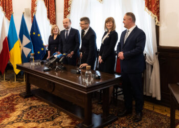 Region: Nowy sąd przy Dołowej.