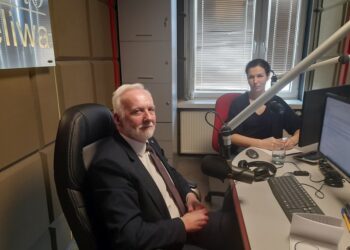 Prezydent Tarnobrzega Dariusz Bożek odpowiadał na pytania słuchaczy.