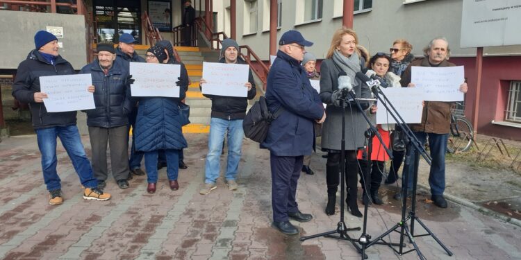 Tarnobrzeg. Protestowano przeciwko degradacji szpitala.