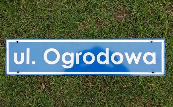 Mielec: Elementarny porządek w  nazewnictwie