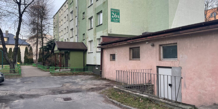 Stalowa Wola: Ruszył przetarg na projekt przebudowy terenów przy blokach Jana Pawła 26