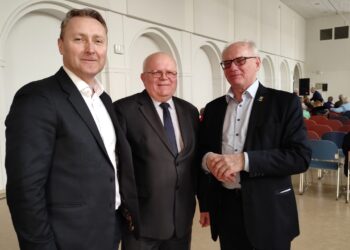 Mielec:  Żyję obok polityki…spotkanie z Janem Królem