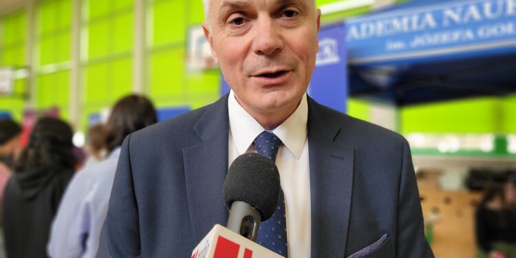 Tarnobrzeg, Sandomierz: „SOS Matura!” i nowe kierunki na PUZ.