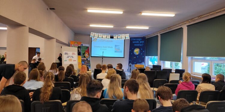 Sandomierz: Obchody Światowego Dnia Wody w ZSTiO.
