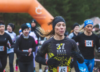 Kielce: Zacięta rywalizacja podczas Mistrzostw WOT w biegach przełajowych