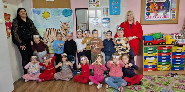 Samborzec: Dzień Kobiet oczami Przedszkolaków.