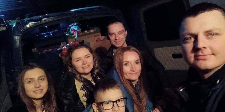 Gorzyczany: Sandomierskie jabłka dla ukraińskich żołnierzy.