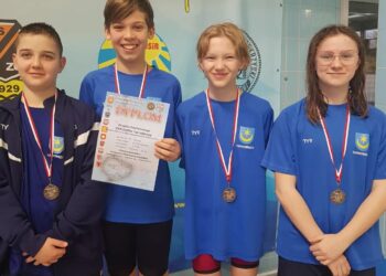 Tarnobrzeg: Udane występy pływaków UKS Delfin