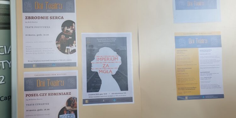 Tarnobrzeg. Święto teatru w Tarnobrzeskim Domu Kultury.