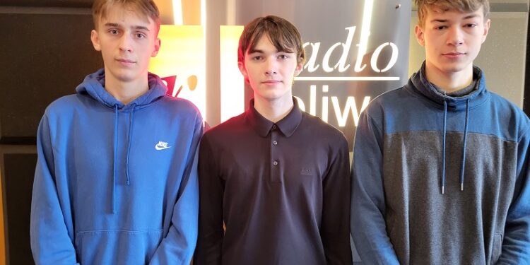 Tarnobrzeg. Uczniowie „Hetmana” chcą zasiąść w ławach poselskich.