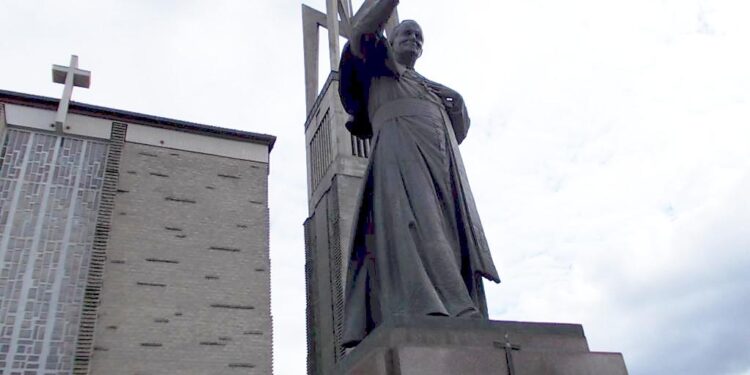 Stalowa Wola: W Niedzielę Palmową Alejami przejdzie Biały Marsz Papieski